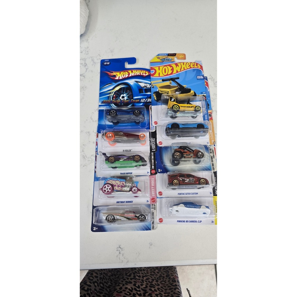 Hot Wheels 10 Car Lot Dodge Viper Porsche 911 Carrera Clip Pontiac Aztek Custom